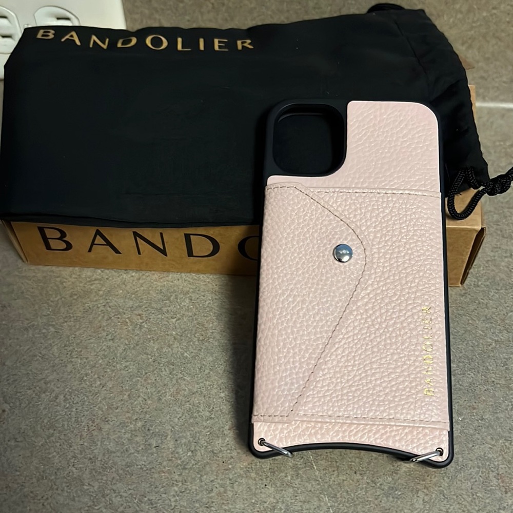 Pink Bandolier Case iPhone 11/XR